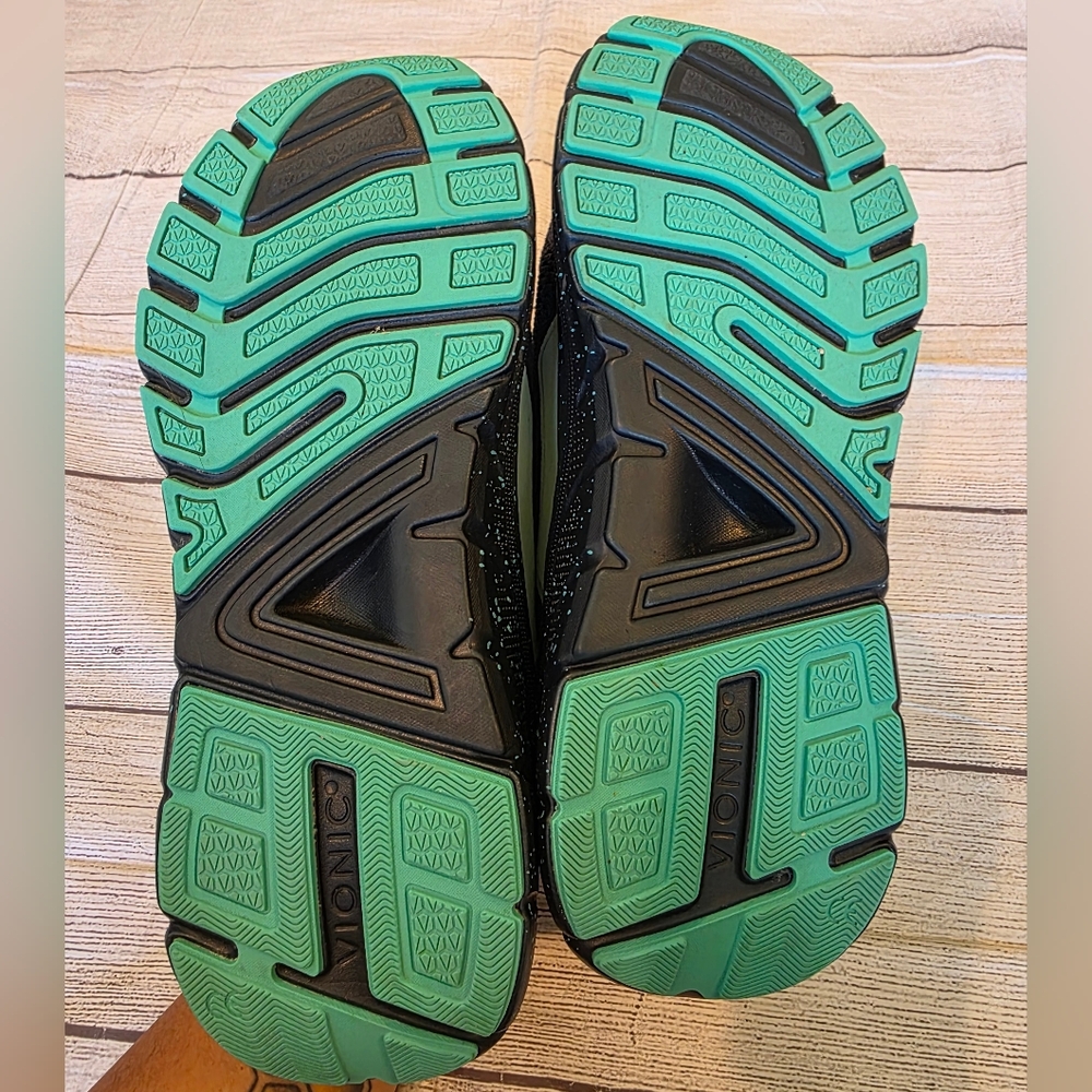 Vionic Black and Blue Sneakers - Picture 11 of 11